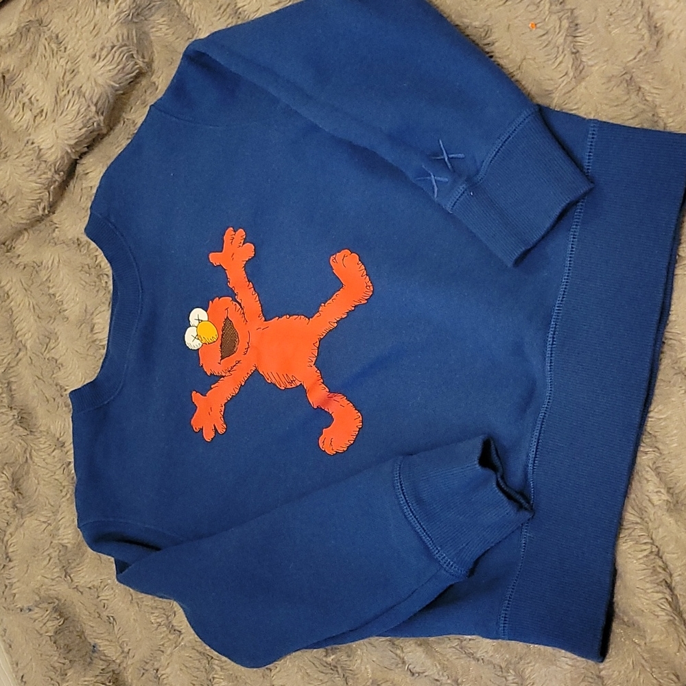 Kaws elmo sweater